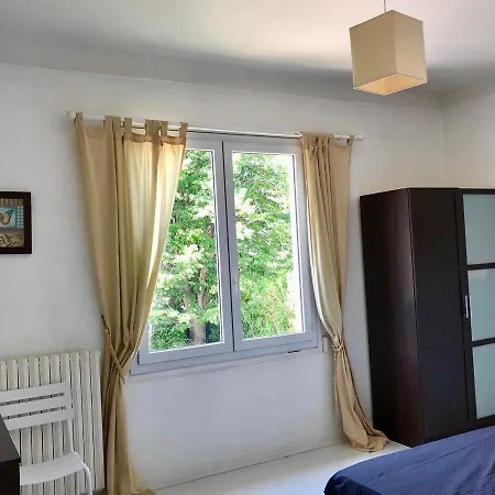 27 Avenue De La Salis Вілла Жюан-ле-Пен